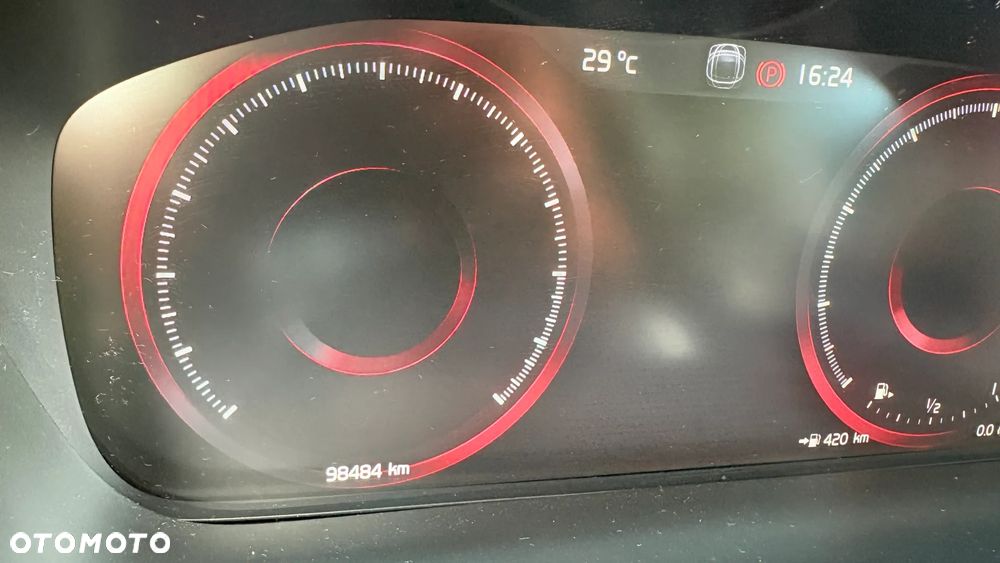 Volvo XC 60 T4 Momentum - 9