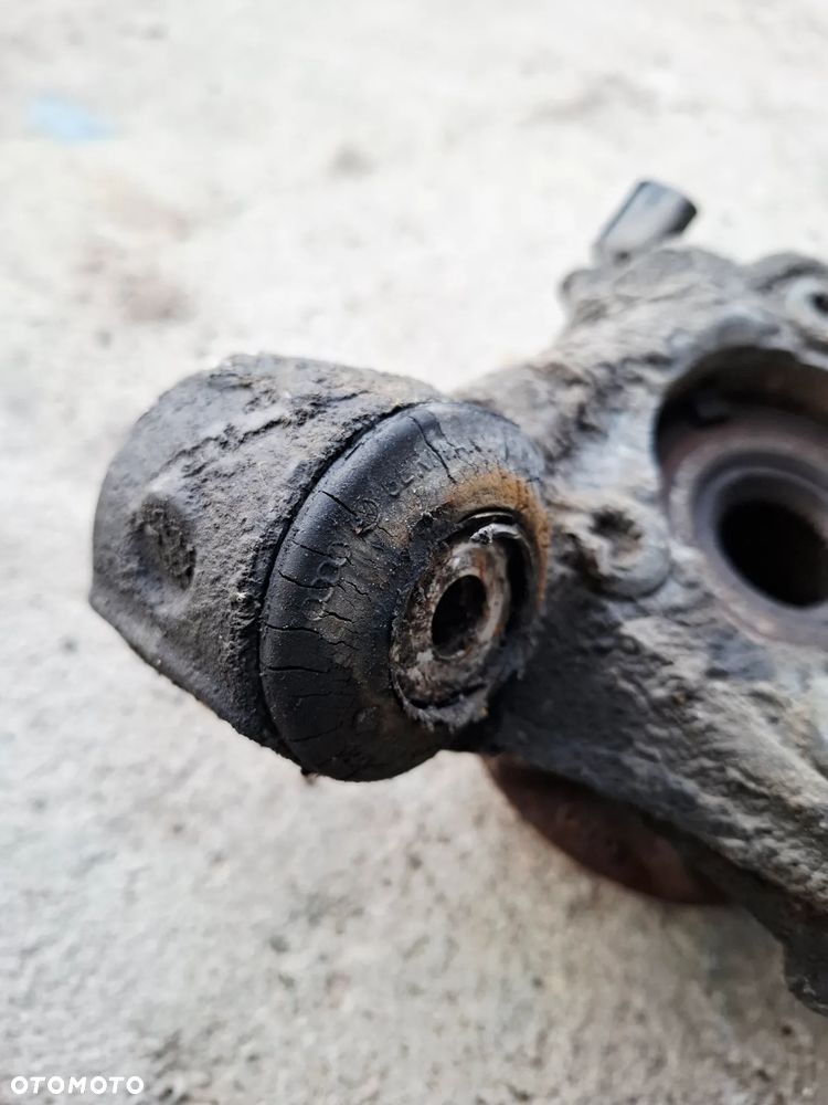 Zwrotnica Piasta Zawieszenie Koła Lewa/Prawa Lewy Tył Audi A6 C6 - 31