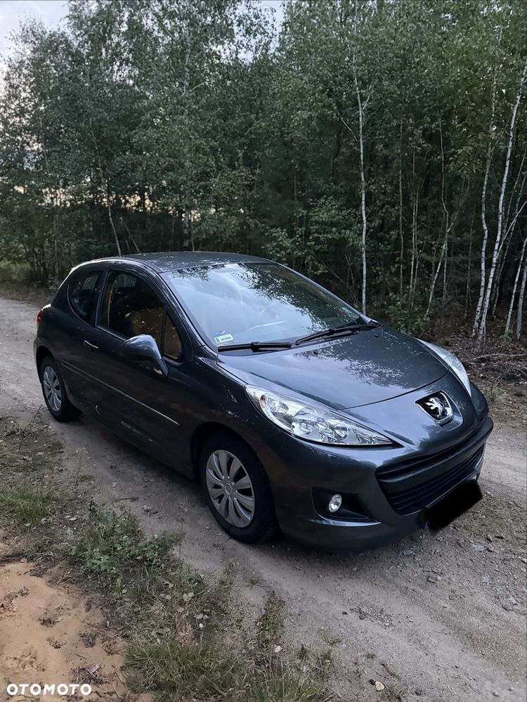 Peugeot 207 - 2