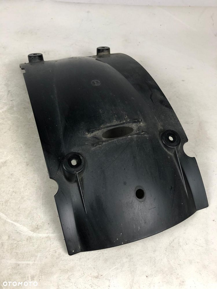 Kawasaki VN 900 06- Wypełnienie Nadkole Błotnik - 4