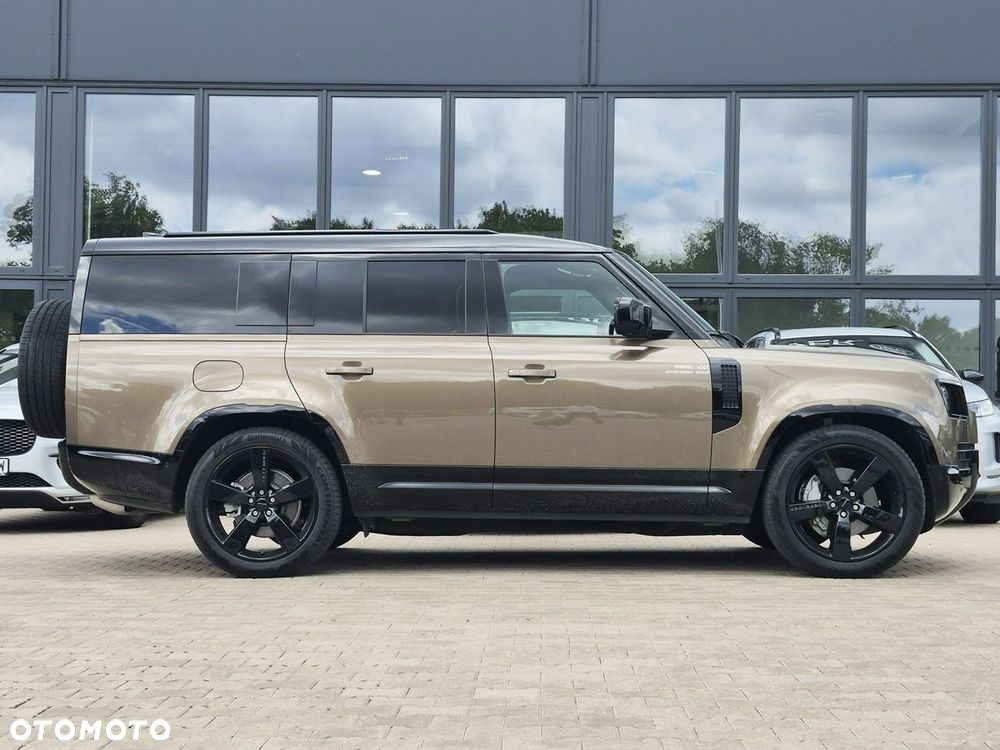 Land Rover Defender 130 D350 X-Dynamic HSE - 6