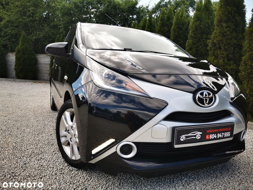 Toyota Aygo x-wave - 5