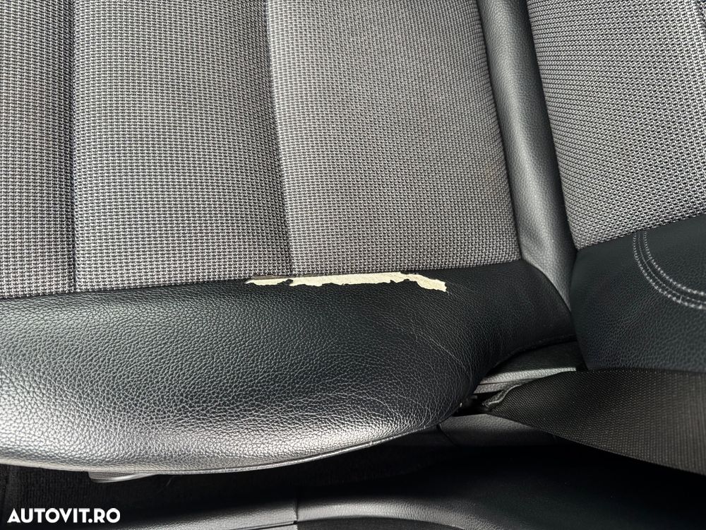 Mercedes-Benz C - 17