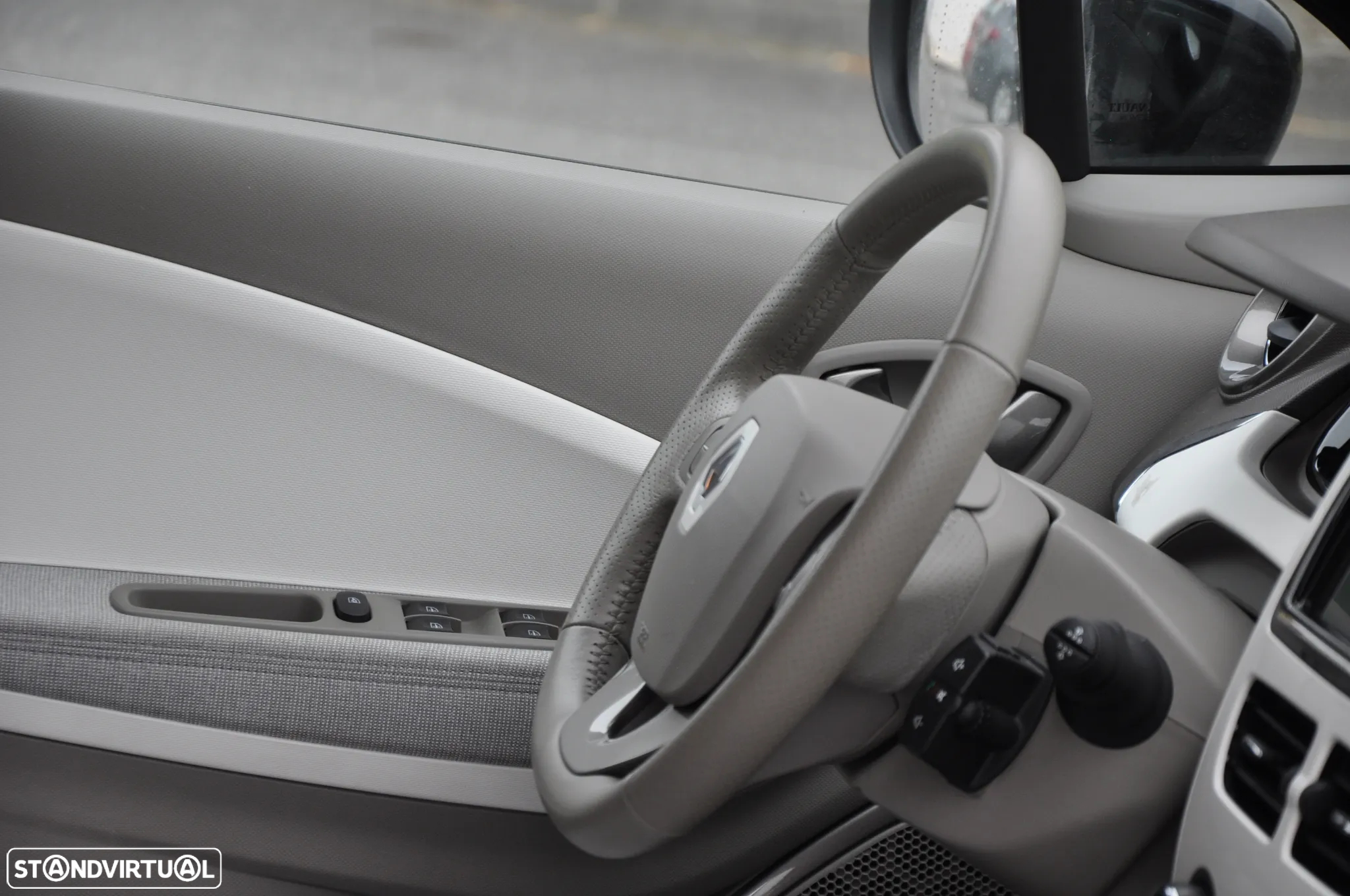 Renault Zoe (c/ Bateria) Life 40 - 22