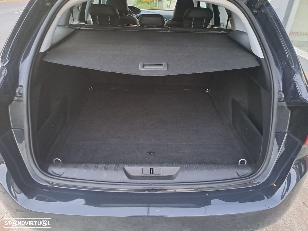 Peugeot 308 SW - 4