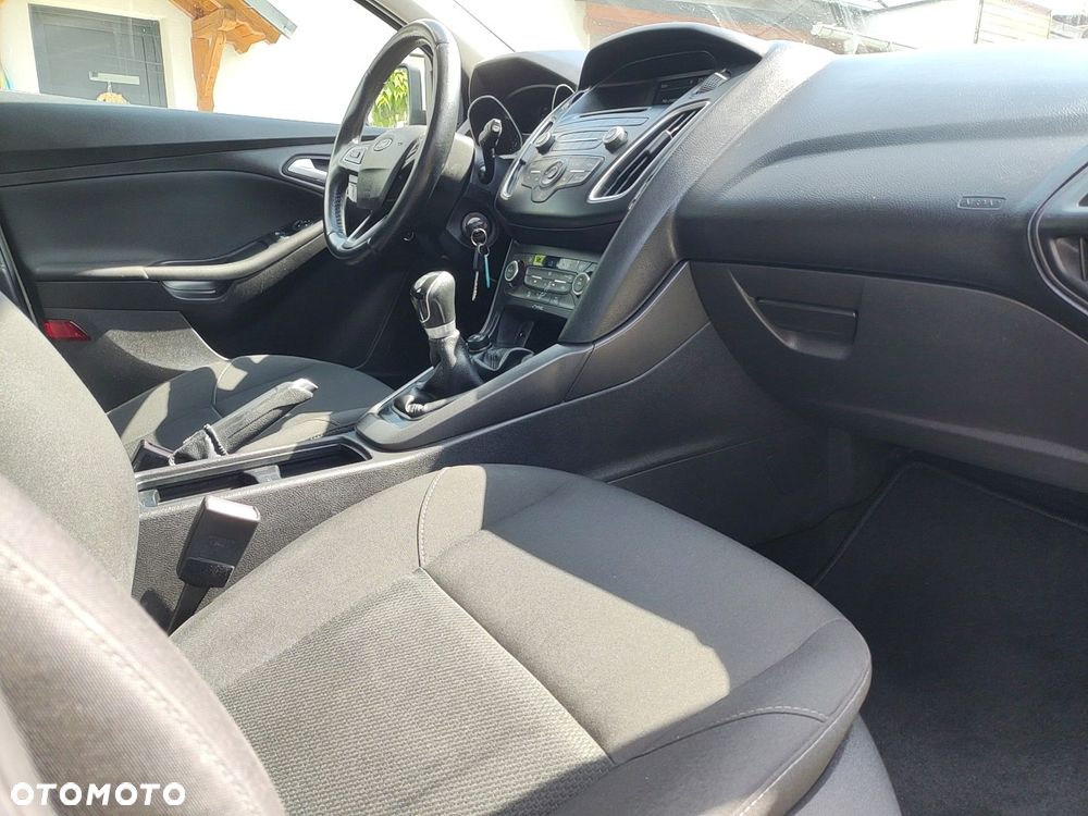Ford Focus 1.0 EcoBoost Edition - 12