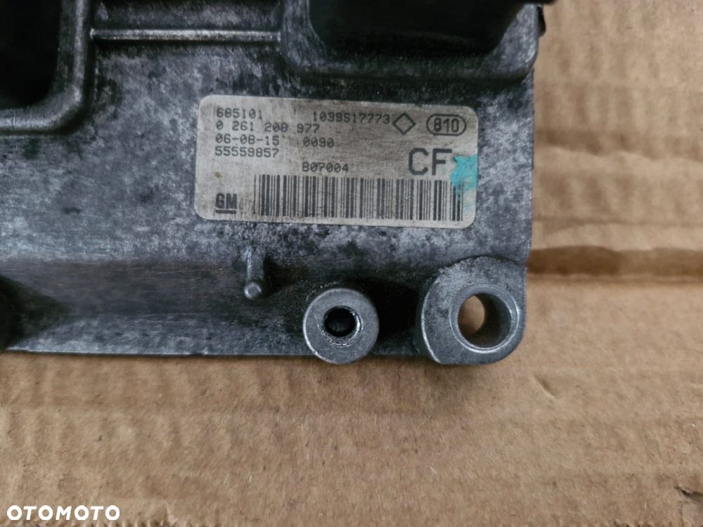 Komputer sterownik silnika Opel Astra H III 1.6T 0261208977 55559857 CF PIN - 2