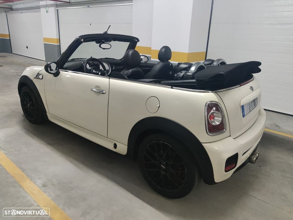 MINI Cabrio - 5