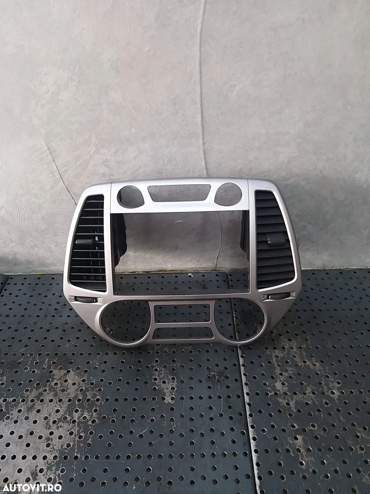 Grile ventilatie bord hyundai i20 974101j000 974201j000 - 1