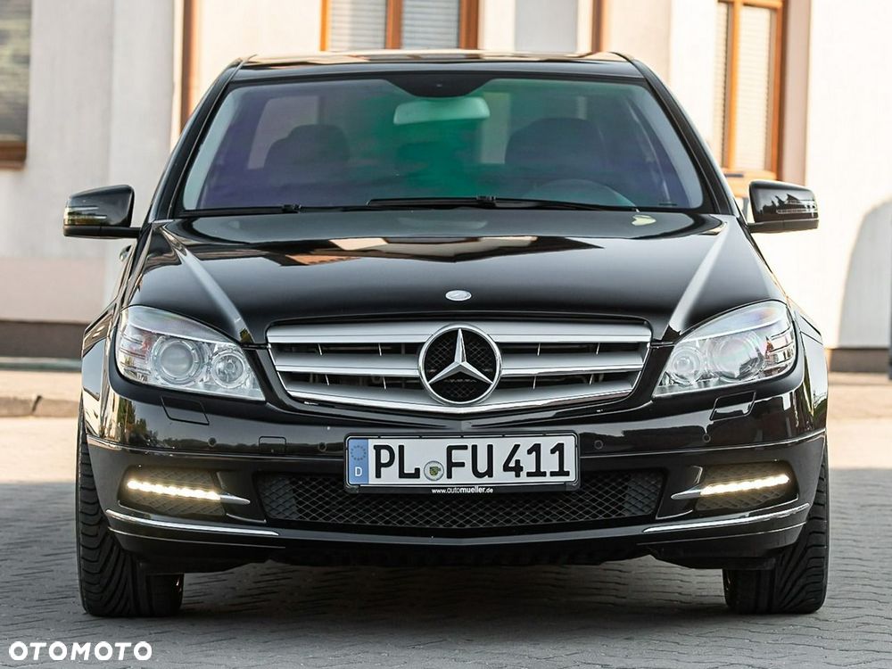 Mercedes-Benz Klasa C 350 CDI DPF 7G-TRONIC BlueEFFICIENCY Avantgarde - 10