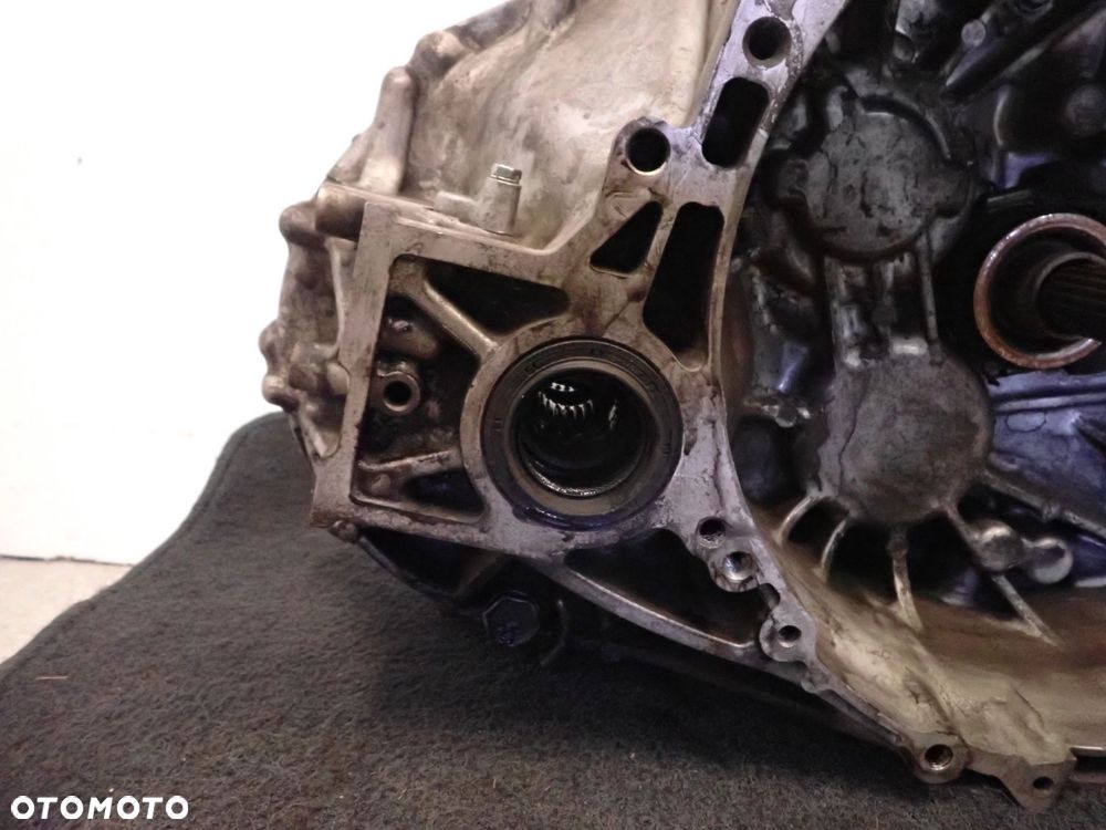 TOYOTA VERSO 2.0 D4D 09- SKRZYNIA BIEGÓW MANUALNA - 8