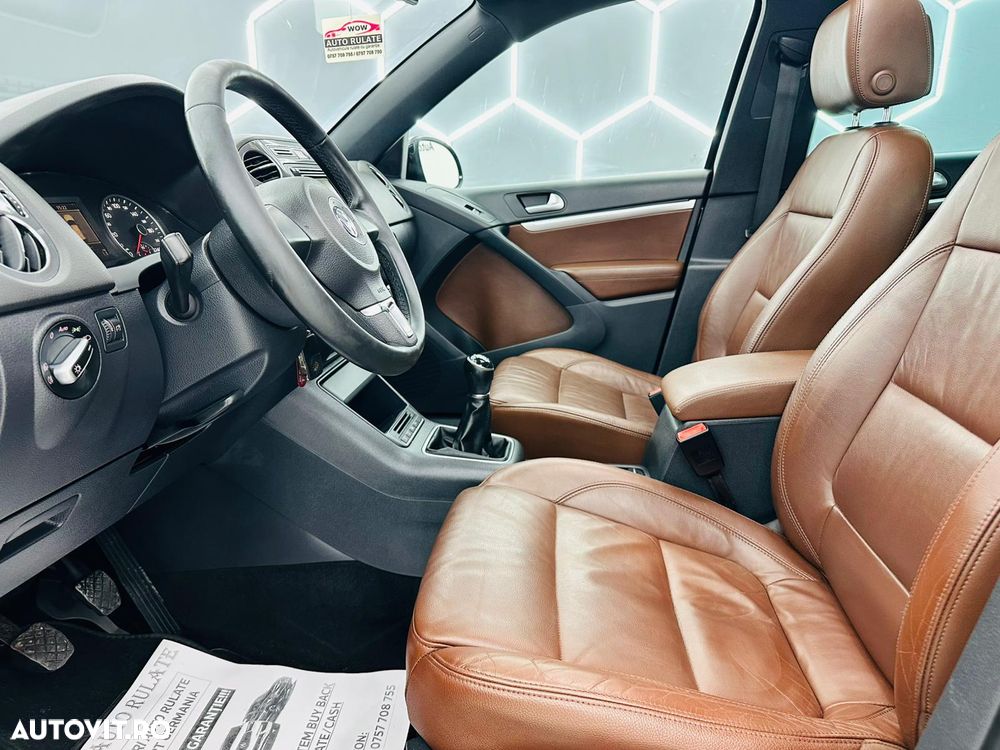 Volkswagen Tiguan 2.0 TDI DPF BlueMotion Technology Cup Sport & Style - 14