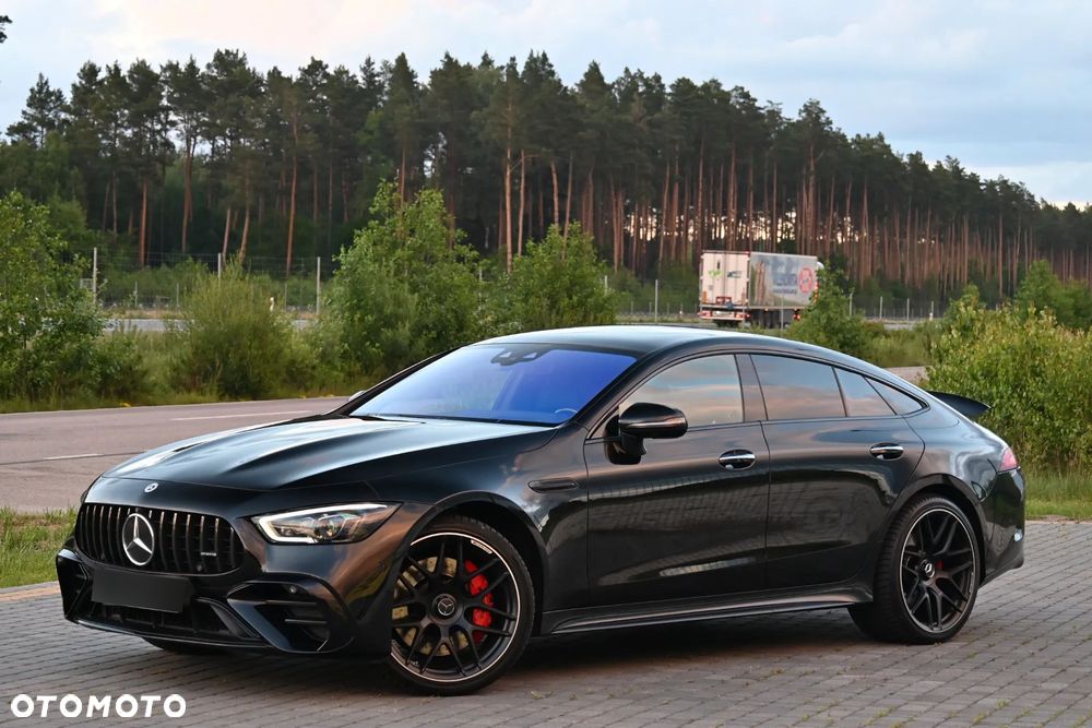 Mercedes-Benz AMG GT 43 4-Matic+ - 9