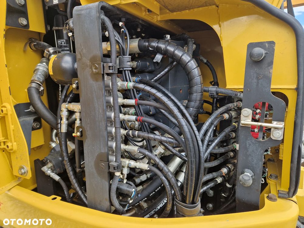 Komatsu PC138US - 22