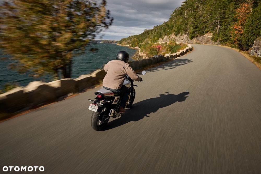 Triumph Speed Twin - 9