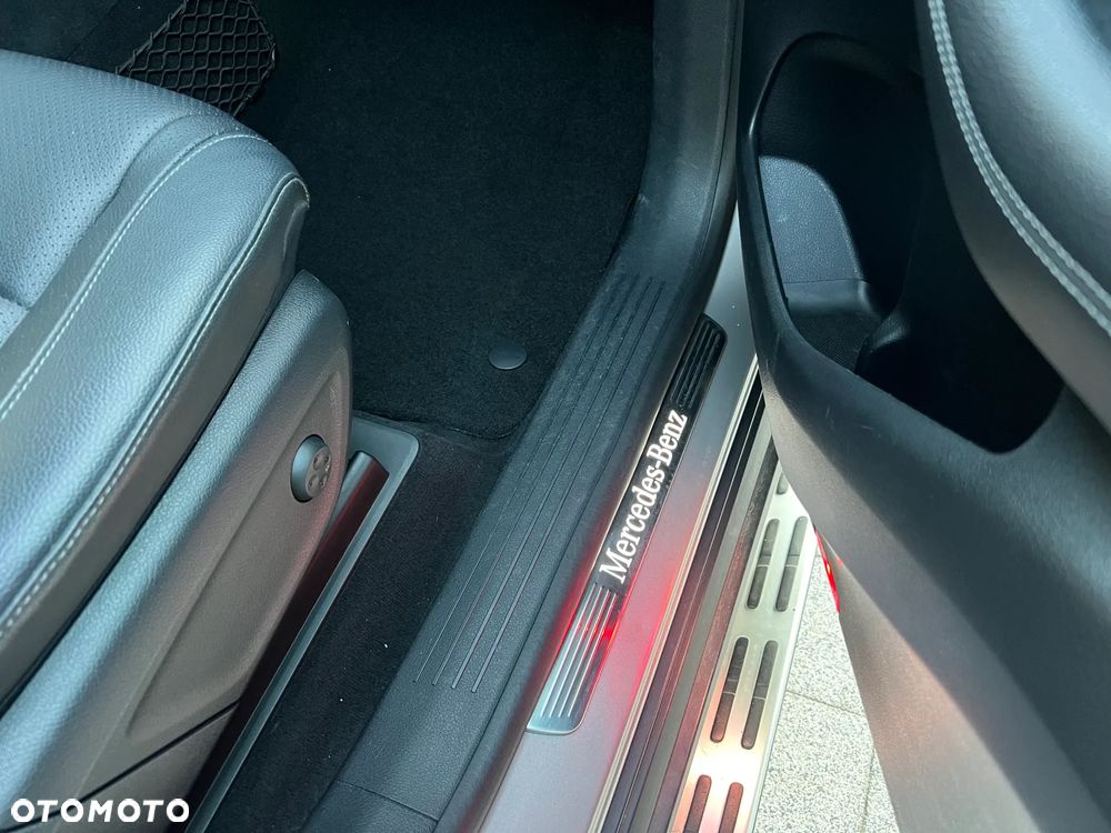Mercedes-Benz GLE - 23