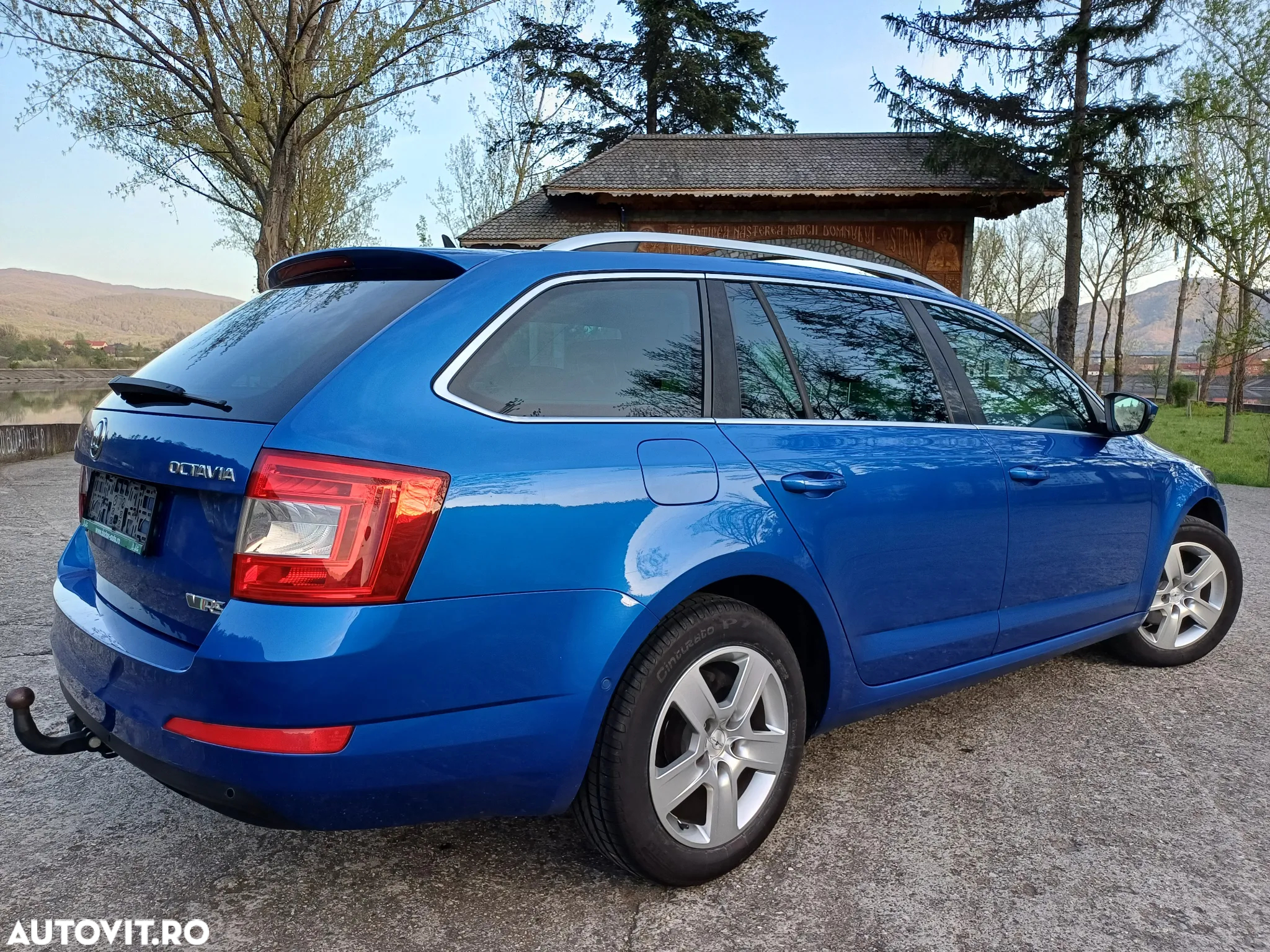 Skoda Octavia Combi Diesel 2.0 TDI Style - 15