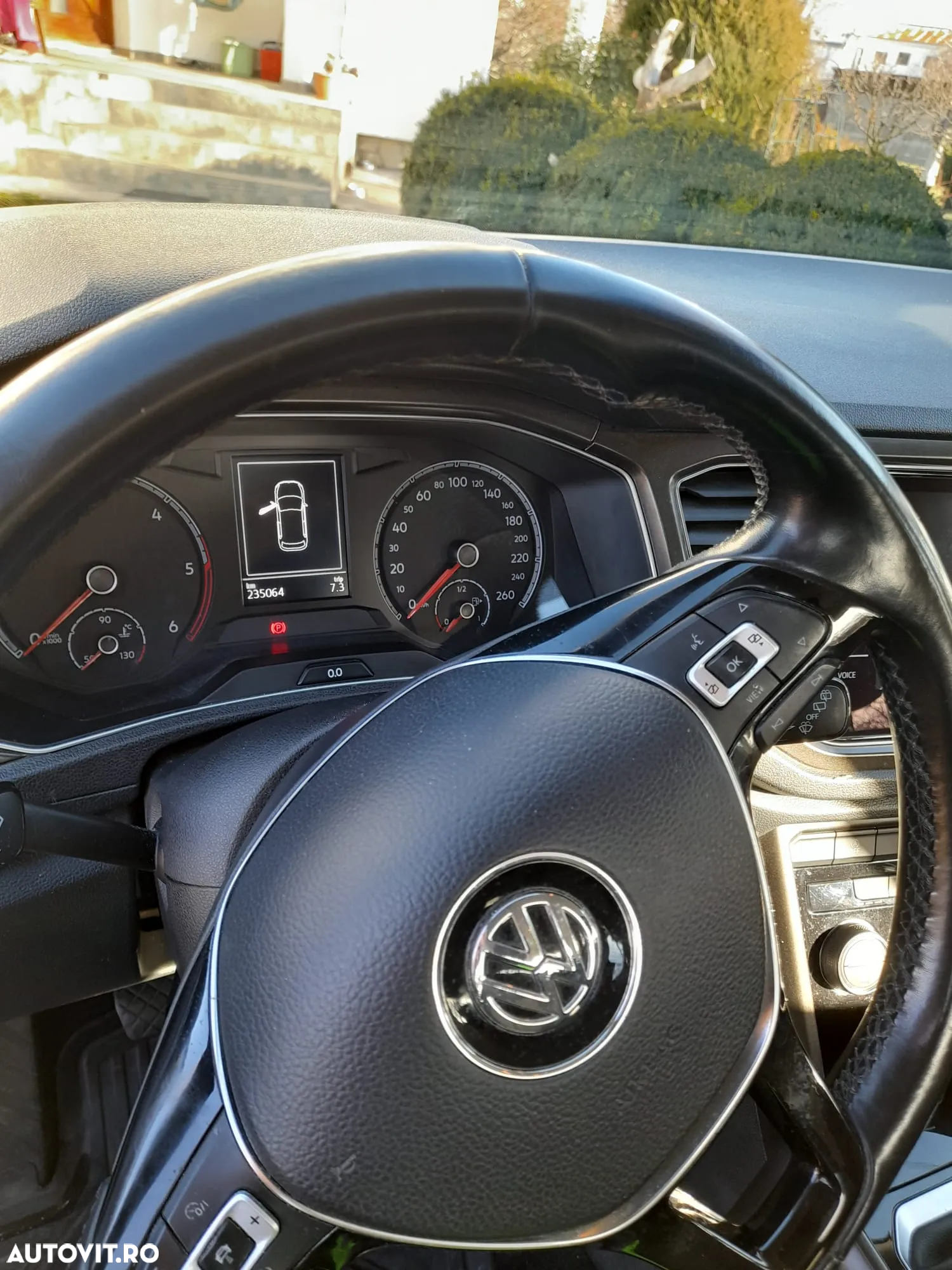 Volkswagen T-ROC - 4