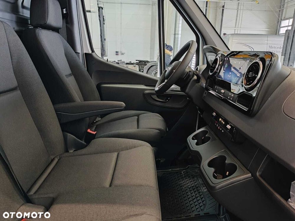 Mercedes-Benz Sprinter 317 cdi L3H2 - 9