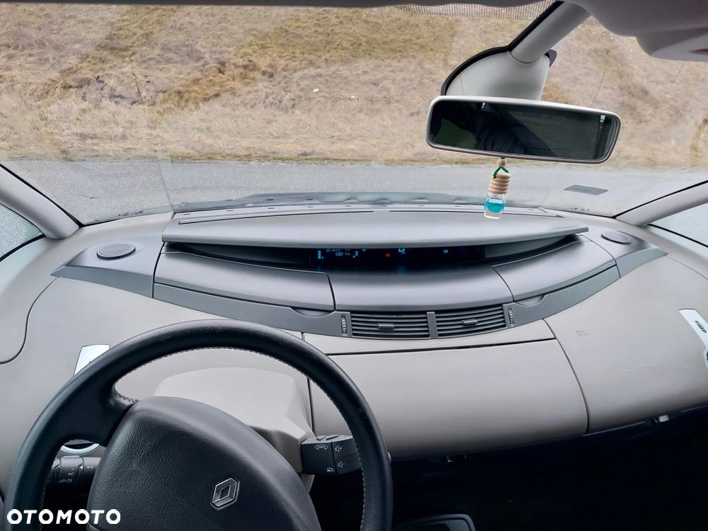 Renault Espace 1.9 dCi Authentique - 7