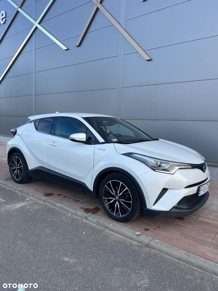 Toyota C-HR 1.8 Hybrid Prestige - 1