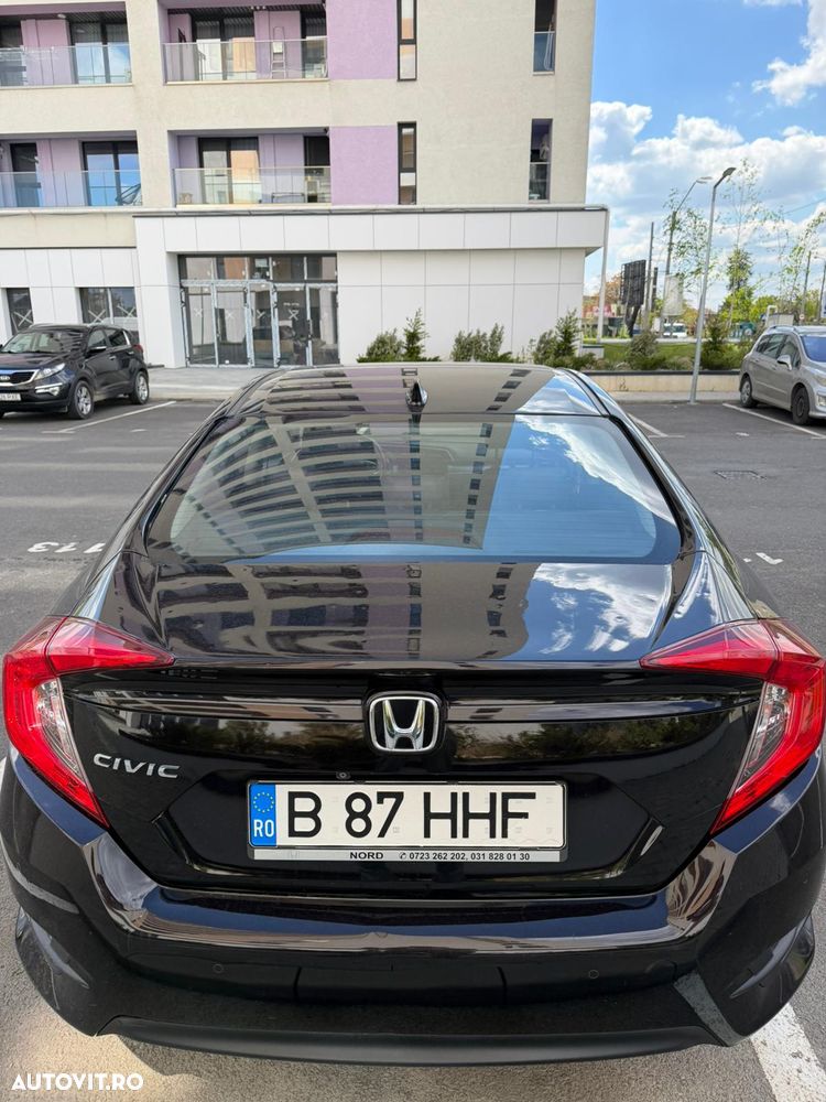 Honda Civic 1.5 VTEC Turbo Executive - 10