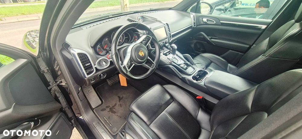 Porsche Cayenne Diesel Tiptronic S - 22
