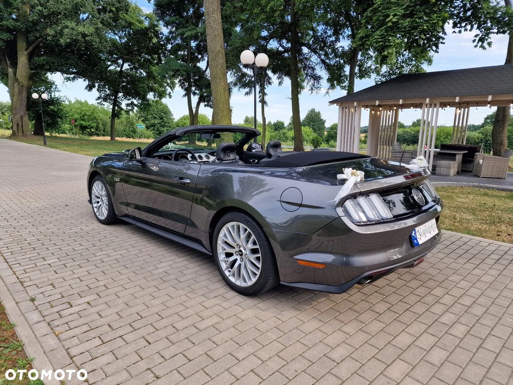 Ford Mustang 5.0 V8 GT - 6