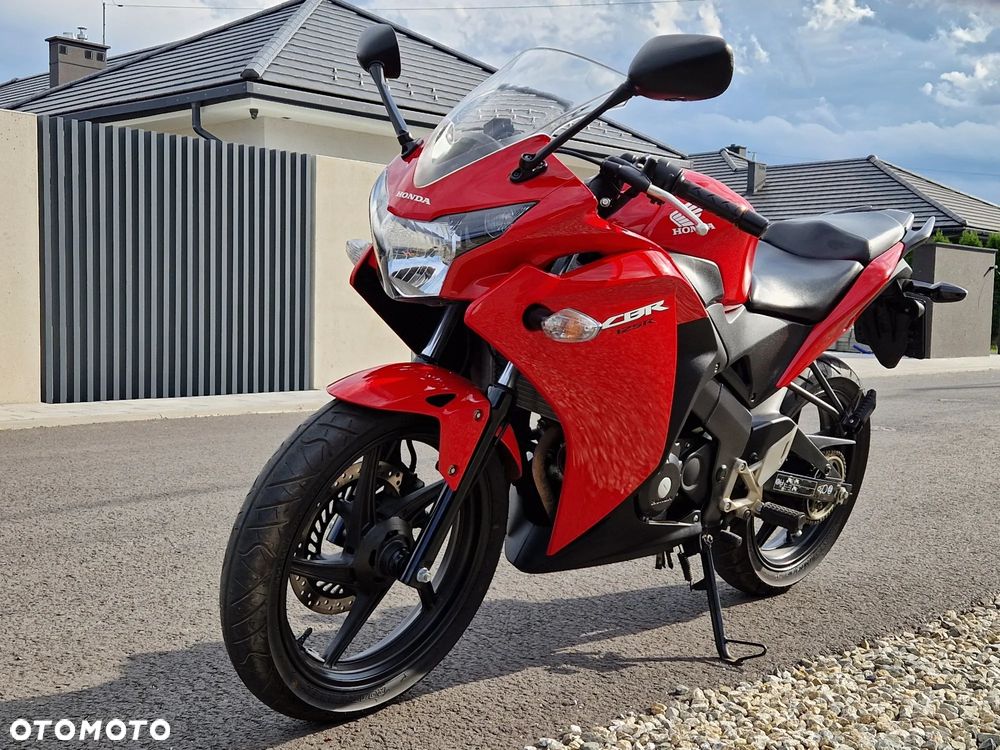 Honda CBR - 11