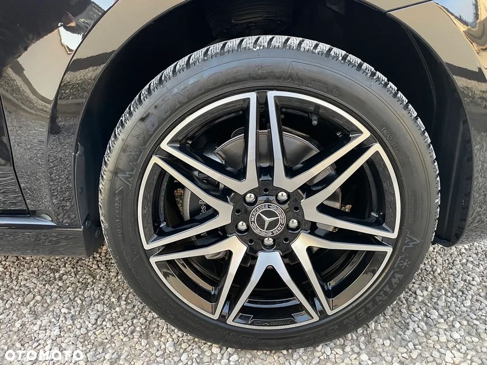 Mercedes-Benz Klasa V 300 d 4-Matic Avantgarde 9G-Tronic (ekstra d³) - 33