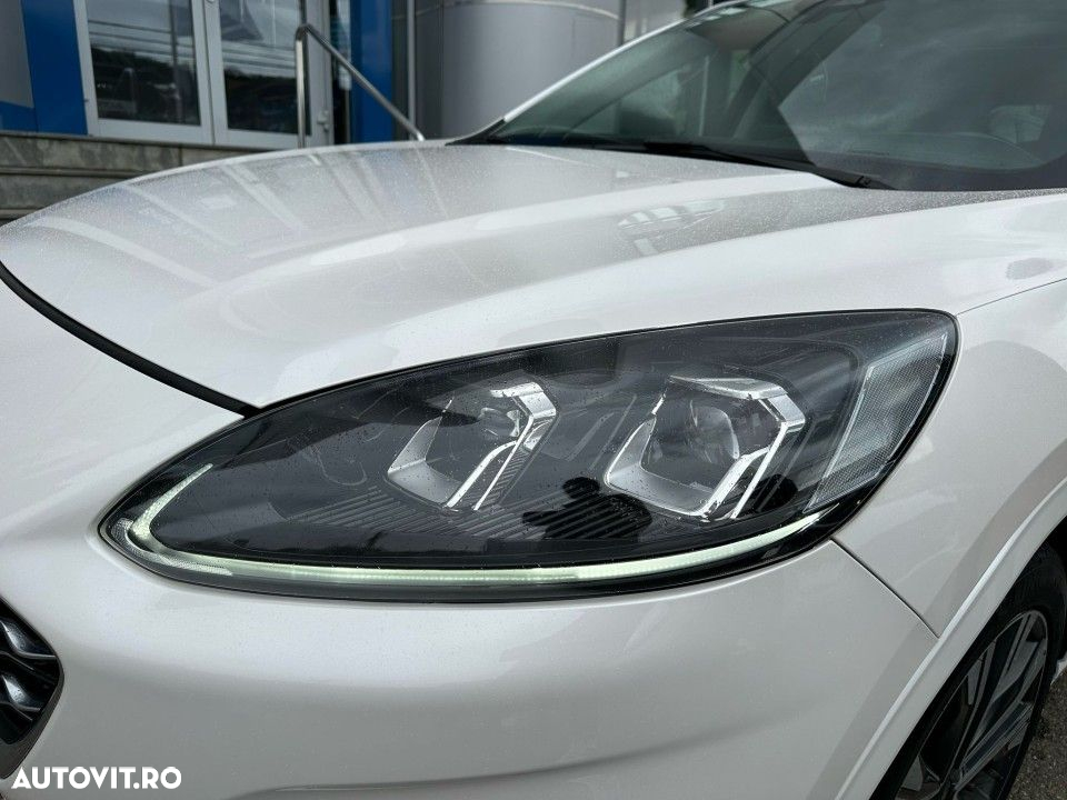 Ford Kuga - 25