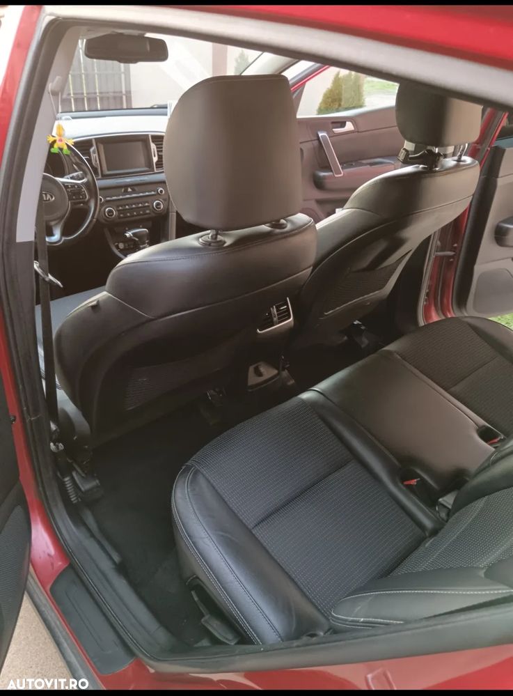 Kia Sportage 1.7 DSL 7DCT 4x2 Style - 10