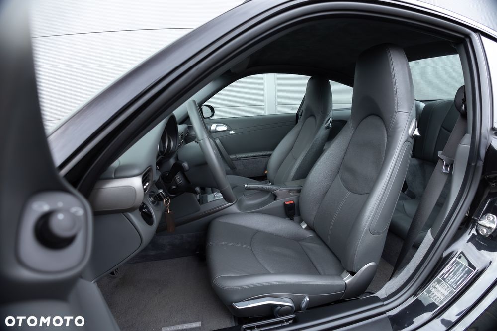 Porsche 911 - 18