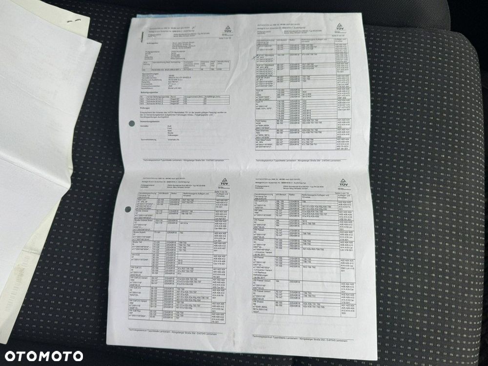 Audi A3 3-drzwiowe 2.0 TDI Ambition - 32