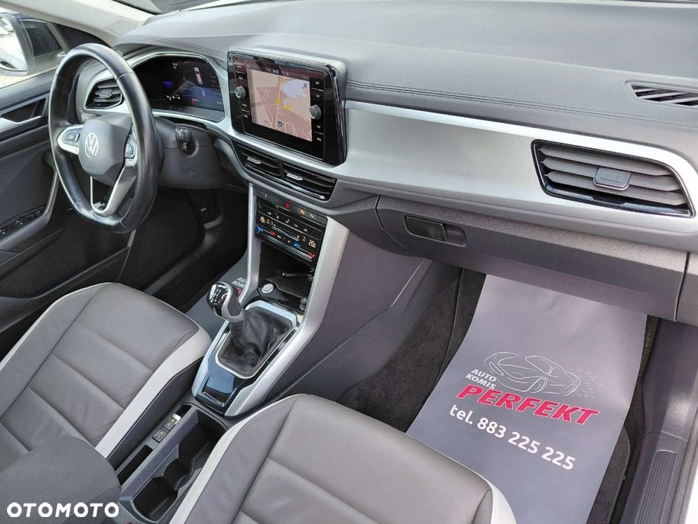 Volkswagen T-Roc - 15
