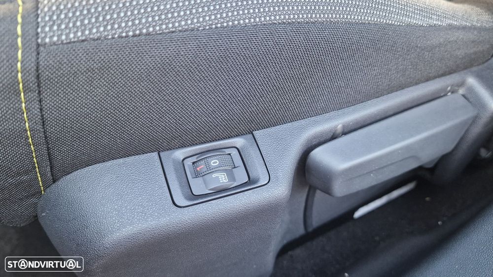 Citroën C3 1.2 PureTech Shine EAT6 - 31
