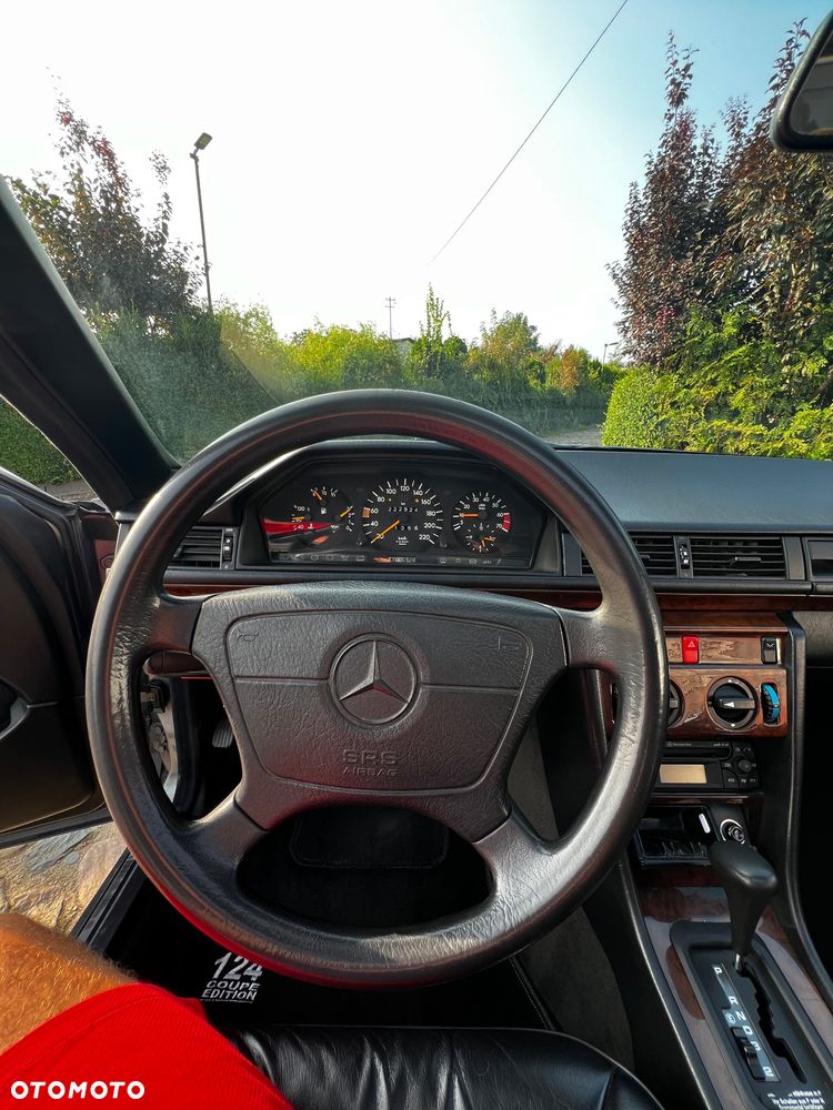 Mercedes-Benz W124 (1984-1993) - 15