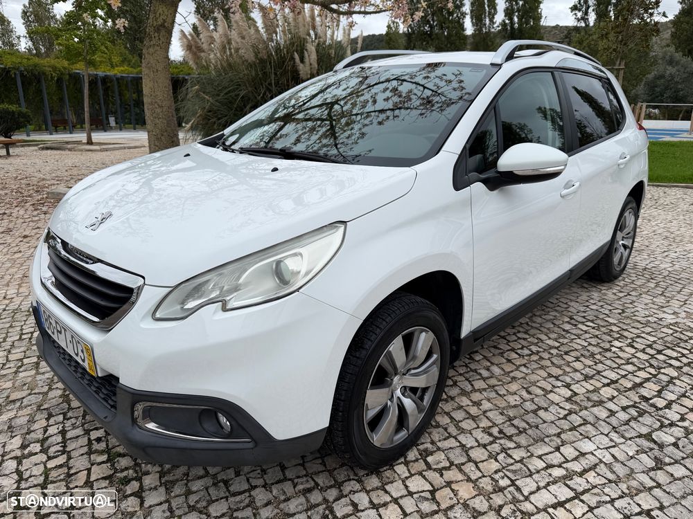 Peugeot 2008 1.2 VTi Active - 1