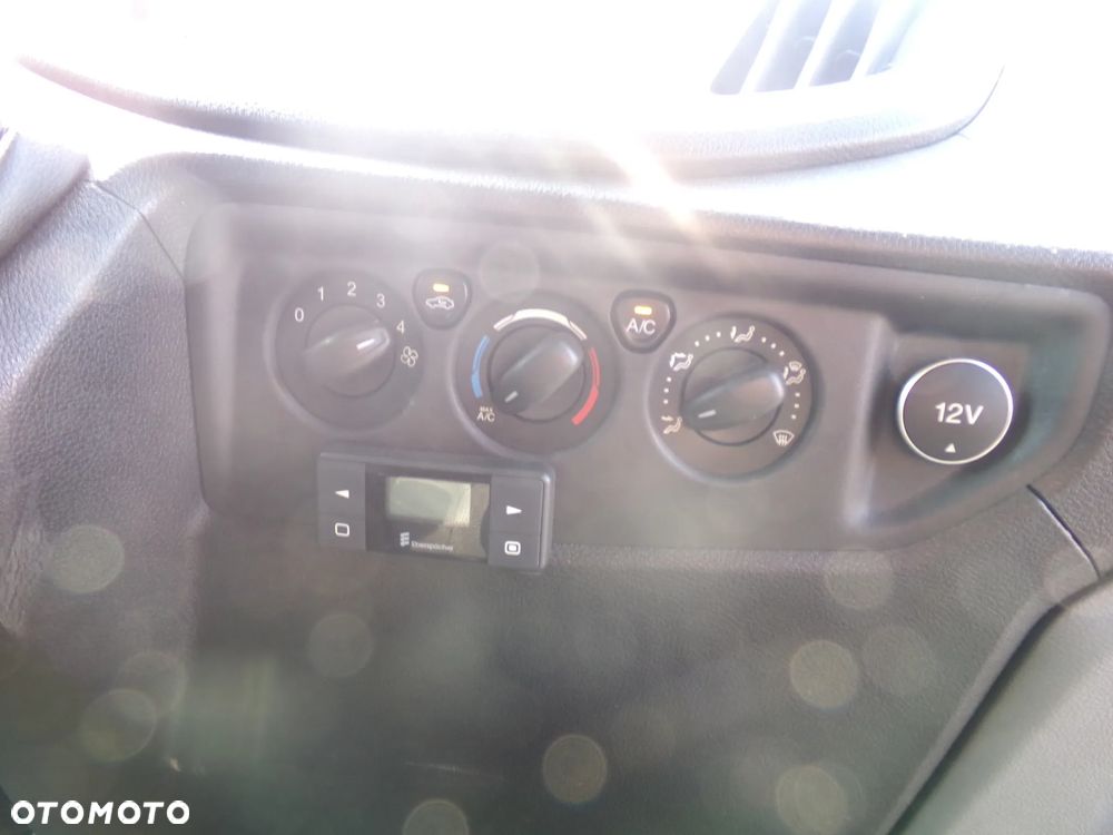 Ford Transit - 13
