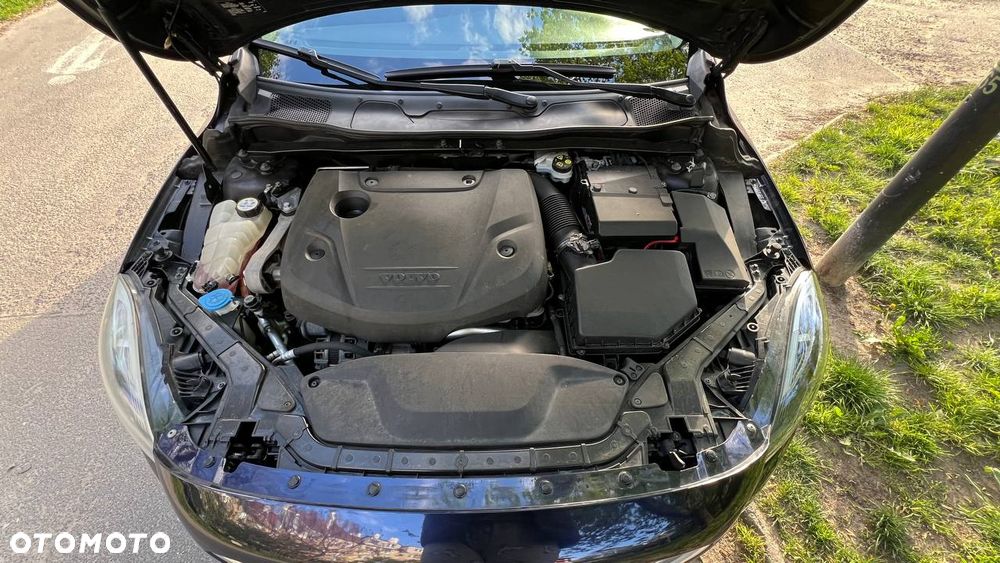 Volvo V40 D2 Drive-E SCR R-Design Momentum - 15