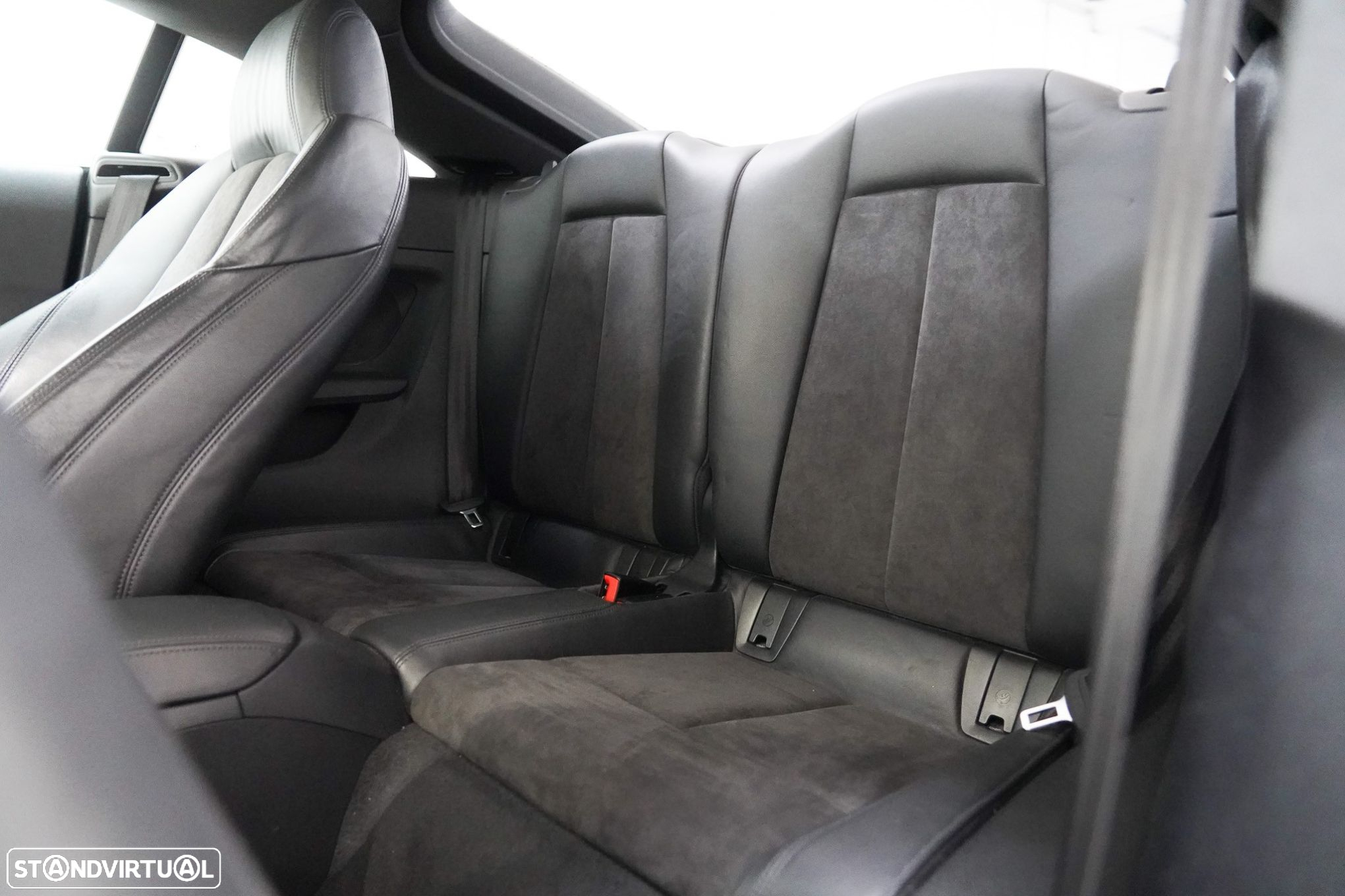 Audi TT Coupé 2.0 TDI S-line - 7