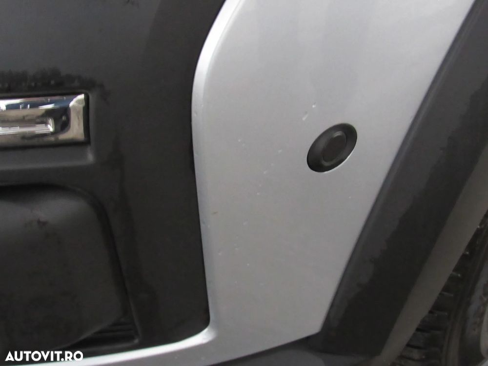 Dacia Sandero Stepway TCe 90 MT6 Comfort - 28