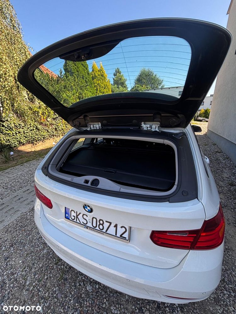 BMW Seria 3 318d - 9