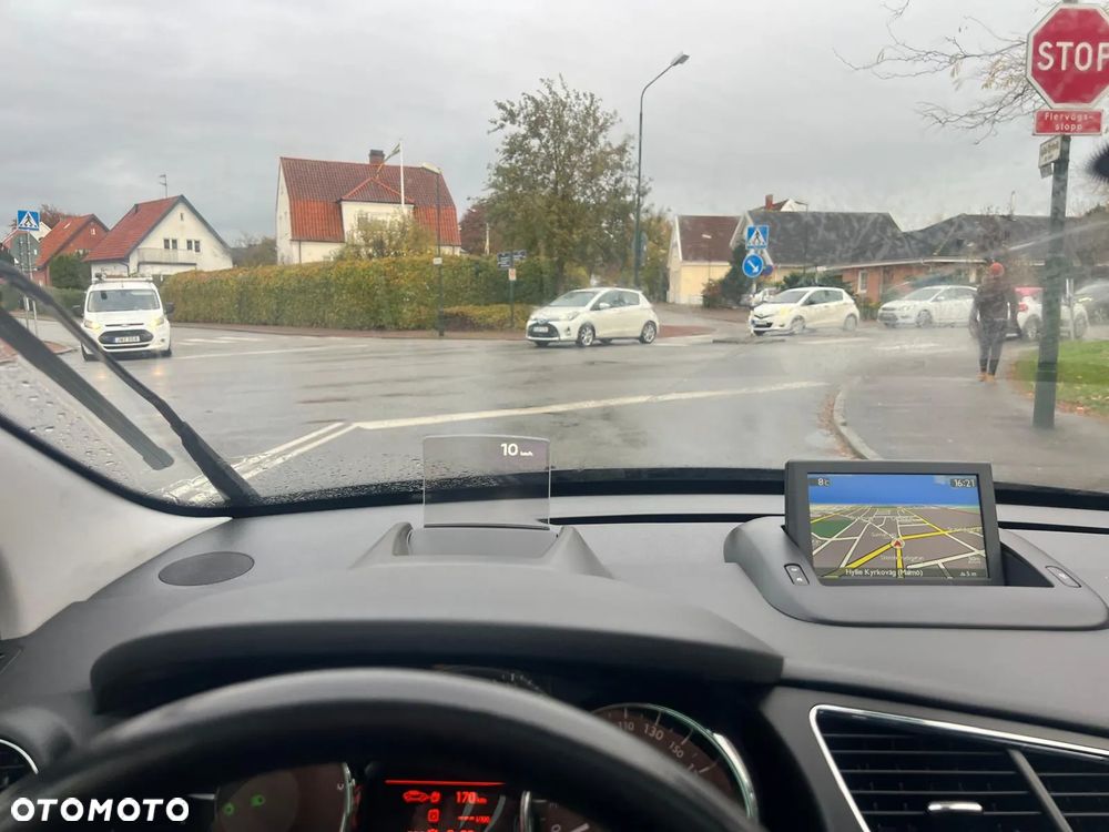 Peugeot 3008 1.6 BlueHDi Style S&S - 12