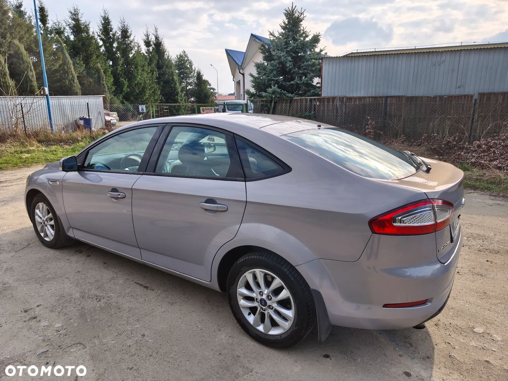 Ford Mondeo 2.0 TDCi Gold X - 9