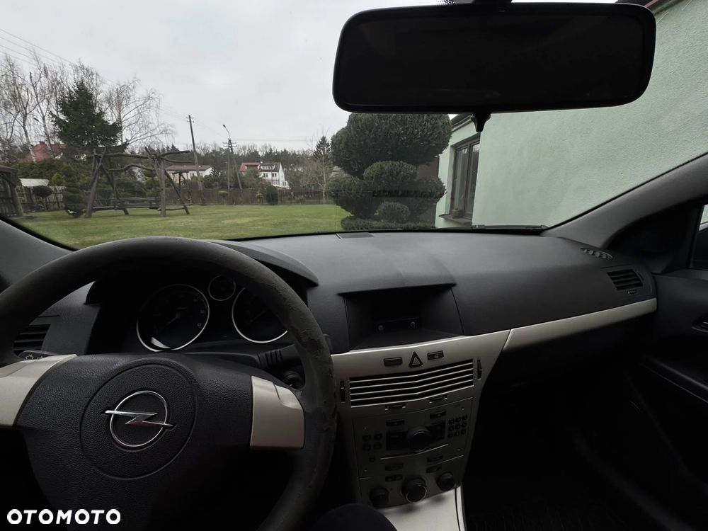 Opel Astra - 17