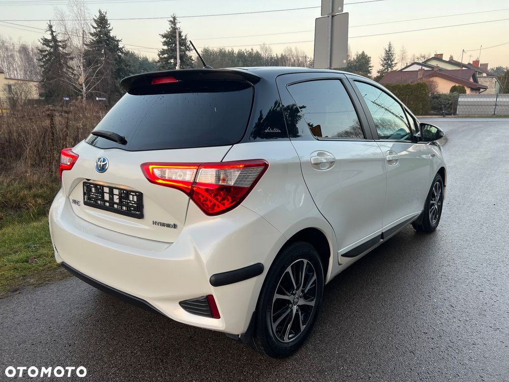 Toyota Yaris 1.5 VVT-i Selection - 4