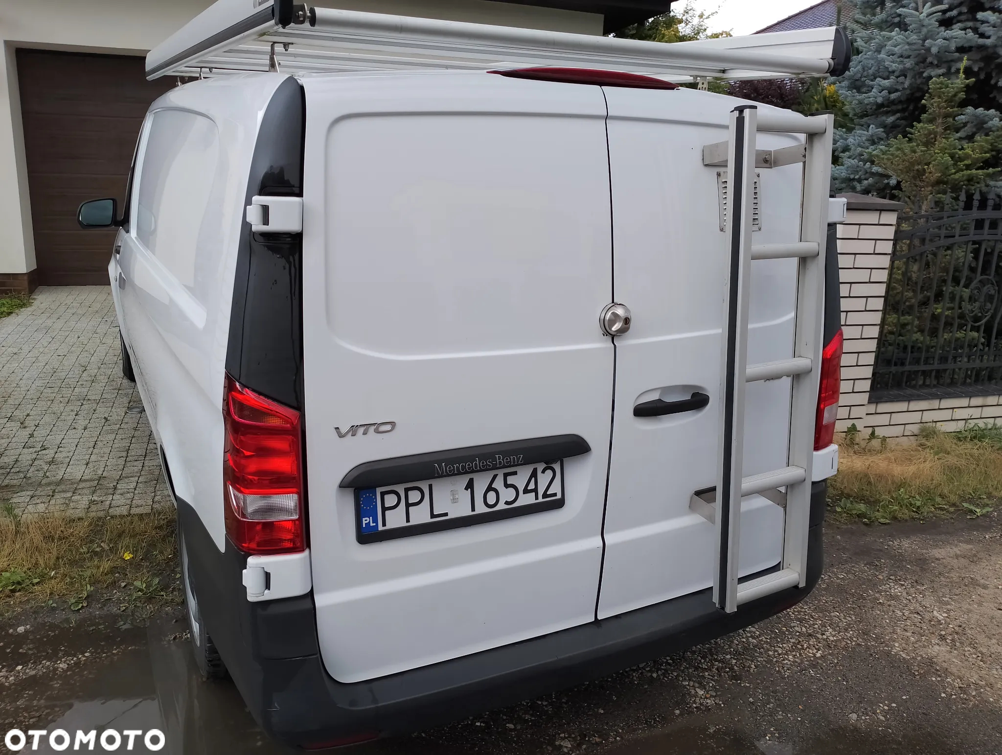 Mercedes-Benz Vito - 10