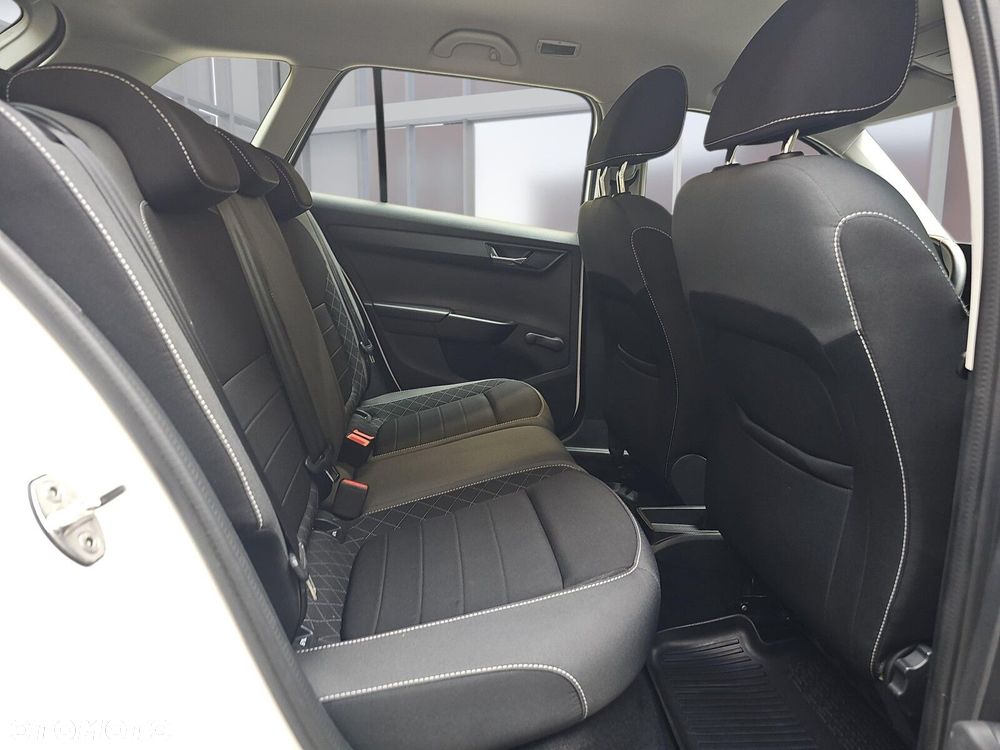 Skoda Fabia 1.0 TSI Ambition - 17