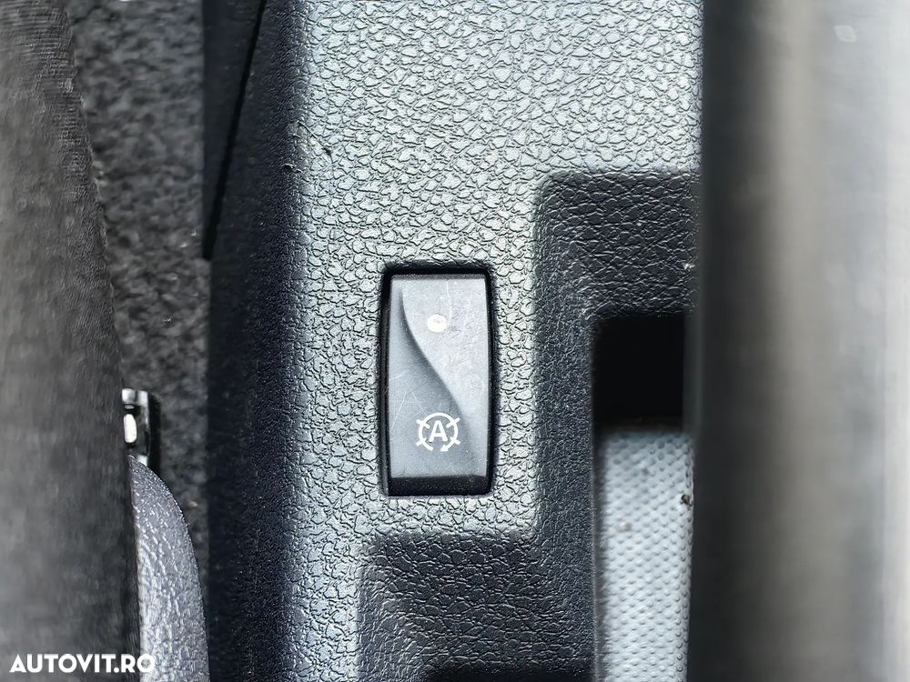 Dacia Logan MCV 1.0 SCe Ambiance - 20